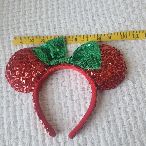 Disney Parks Christmas red sequin Minnie Mouse Ears One Size Fits Most - Picture 4 of 6
